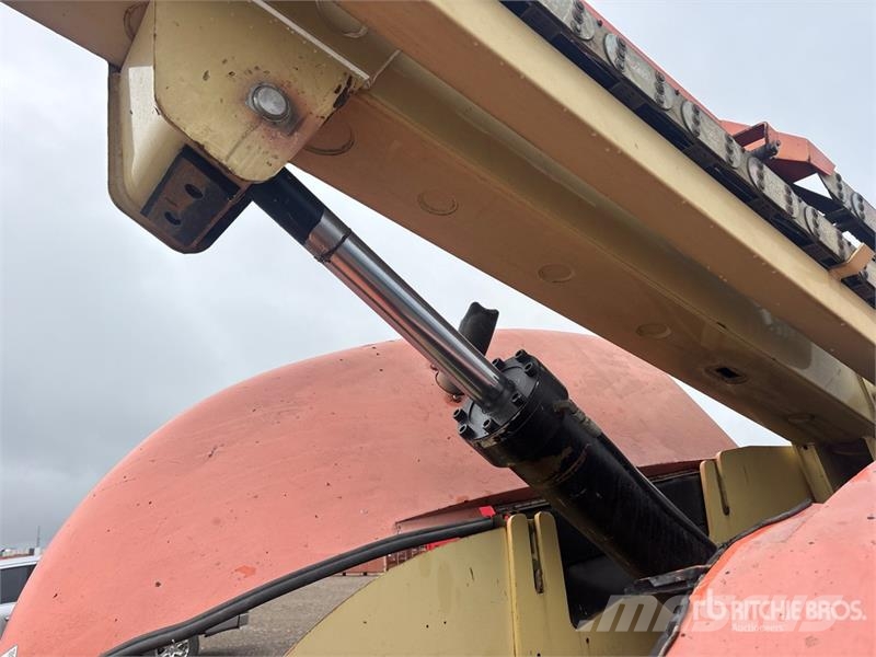 JLG 600S 4WD Diesel Telescopic Boom Lift Telescopic boom lifts