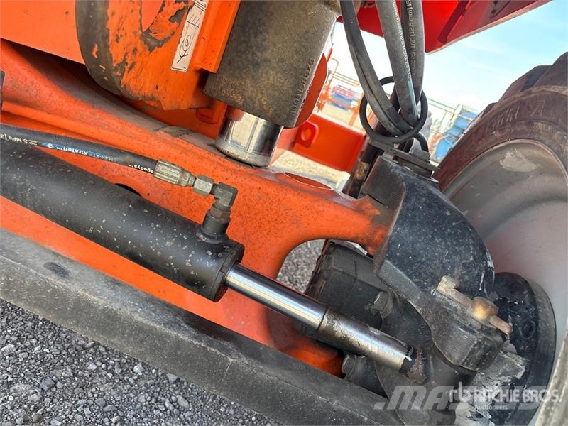 JLG 660SJ 4WD Diesel Telescopic Boom Lift Telescoophoogwerkers