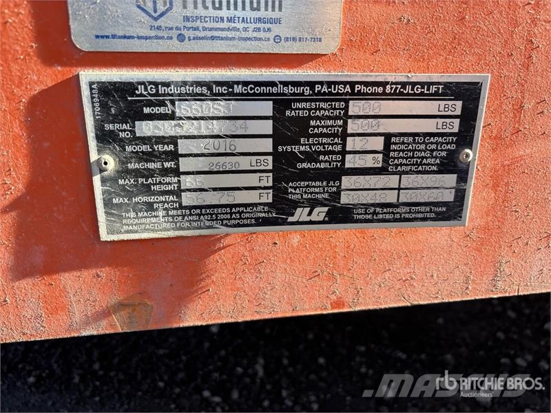 JLG 660SJ 4WD Diesel Telescopic Boom Lift Telescopic boom lifts