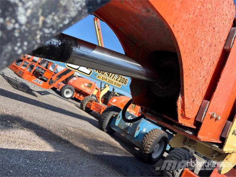 JLG 660SJ 4WD Diesel Telescopic Boom Lift Telescoophoogwerkers
