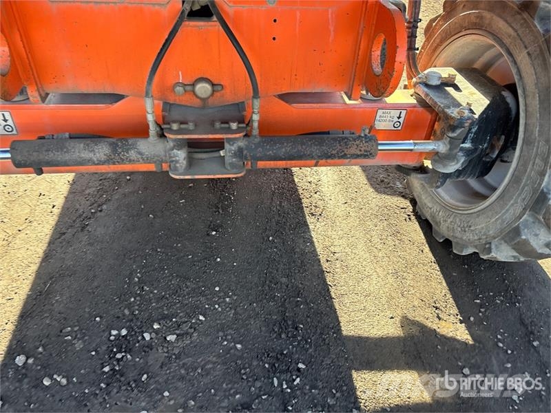 JLG 660SJ 4WD Diesel Telescopic Boom Lift Telescopic boom lifts