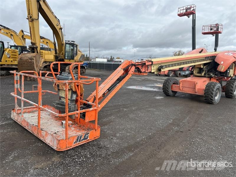 JLG 660SJ 4WD Dual Fuel Telescopic Boom Lift Podnośniki teleskopowe