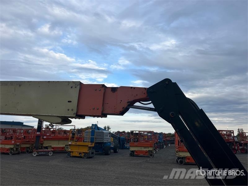 JLG 660SJ 4WD Dual Fuel Telescopic Boom Lift Teleskopiskie pacēlāji