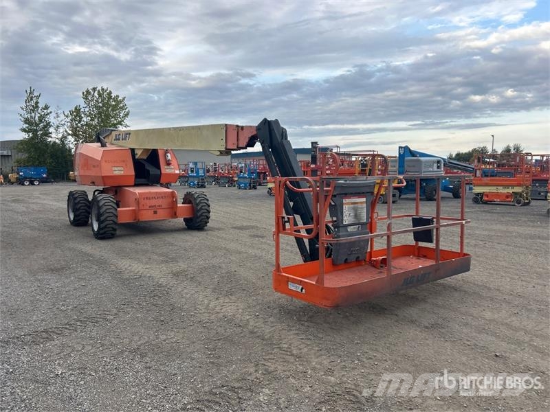 JLG 660SJ 4WD Dual Fuel Telescopic Boom Lift Teleskopiskie pacēlāji