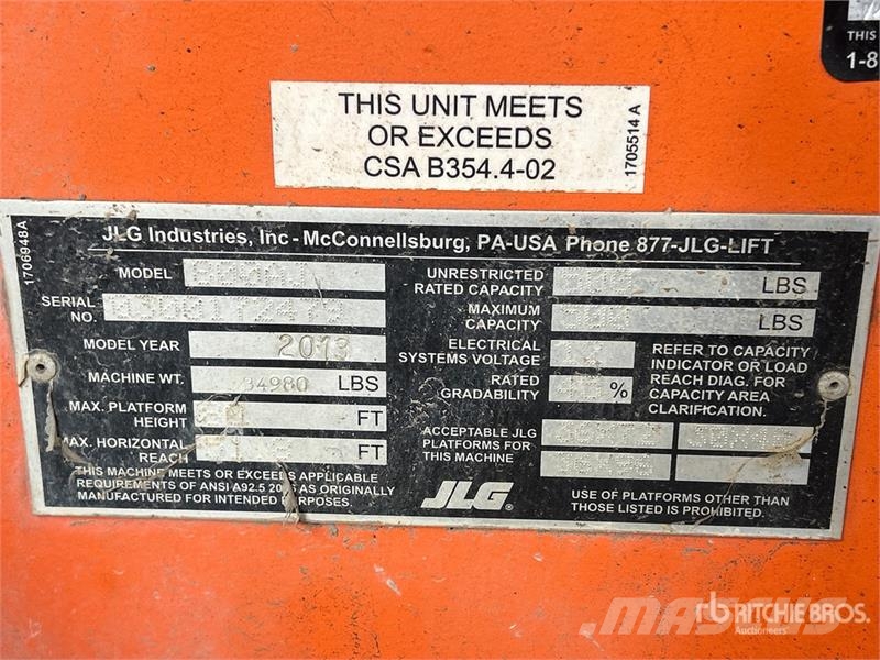 JLG 800AJ 4WD Diesel Articulating Boom Lift رافعات سلة مفصلية