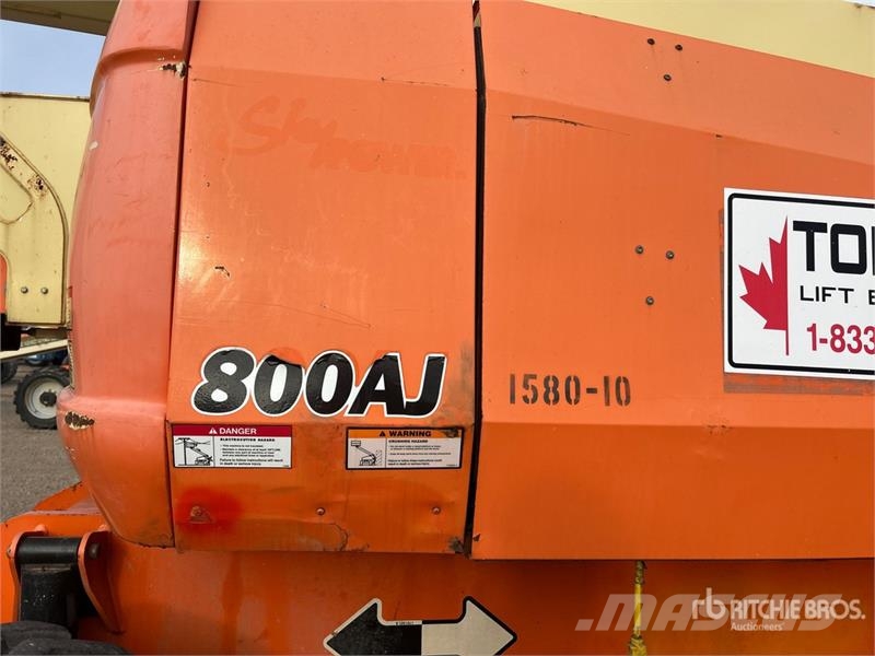 JLG 800AJ 4WD Diesel Articulating Boom Lift رافعات سلة مفصلية