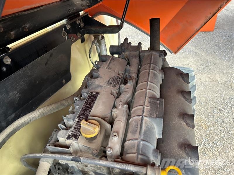 JLG 800AJ 4WD Diesel Articulating Boom Lift رافعات سلة مفصلية