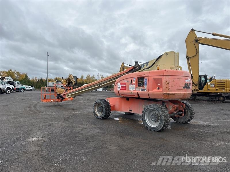 JLG 800S 4WD Diesel Telescopic Boom Lift Nacelles télescopiques