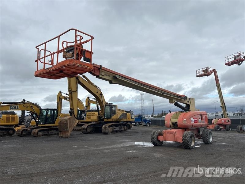 JLG 800S 4WD Dual Fuel Telescopic Boom Lift Nacelles télescopiques