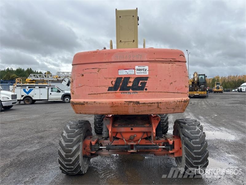 JLG 800S 4WD Dual Fuel Telescopic Boom Lift Nacelles télescopiques