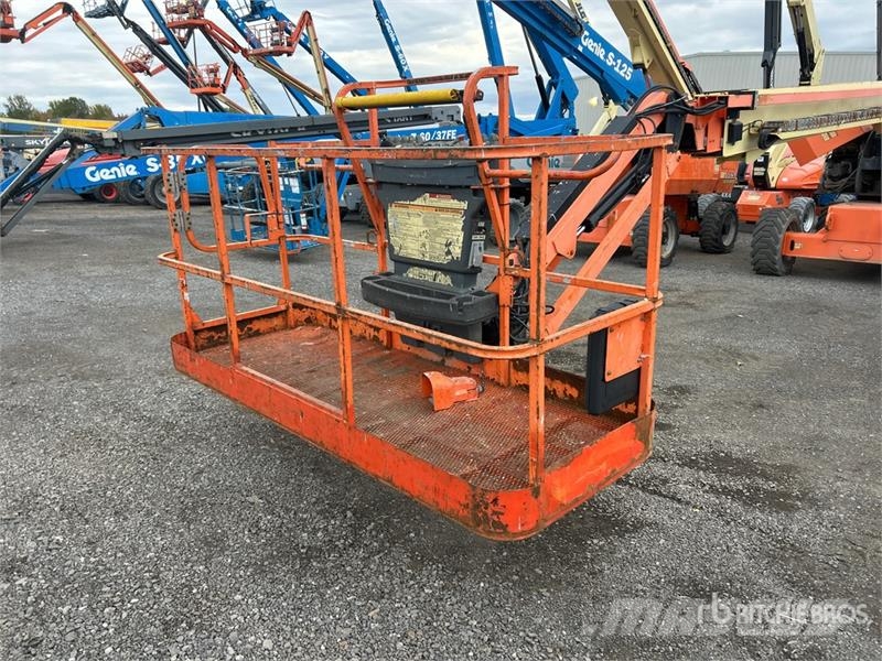 JLG 860SJ 4WD Diesel Telescopic Boom Lift Teleskopiskie pacēlāji