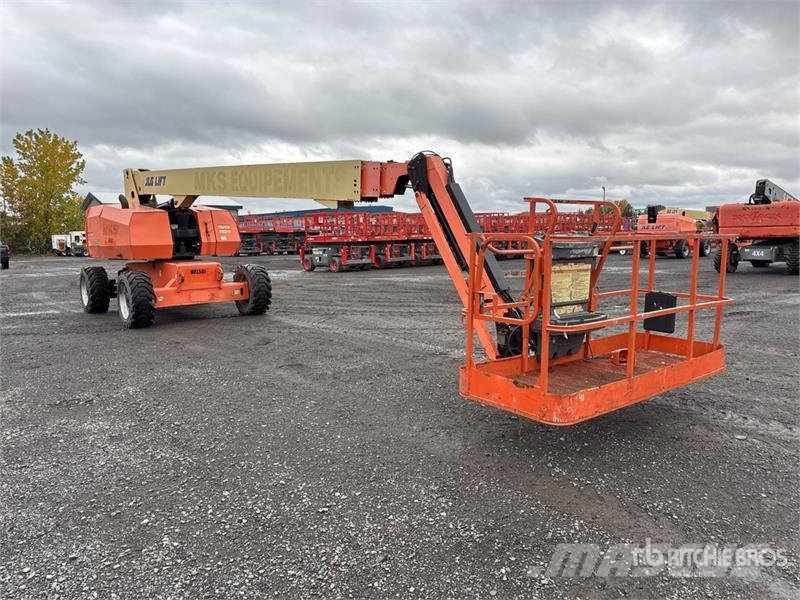 JLG 860SJ 4WD Diesel Telescopic Boom Lift Telescopic boom lifts