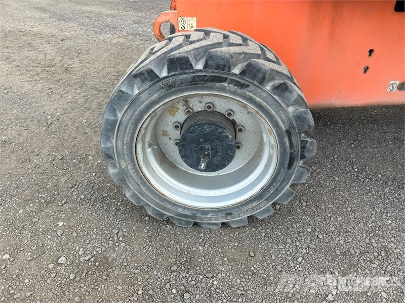 JLG 860SJ 4WD Diesel Telescopic Boom Lift Teleskopiskie pacēlāji
