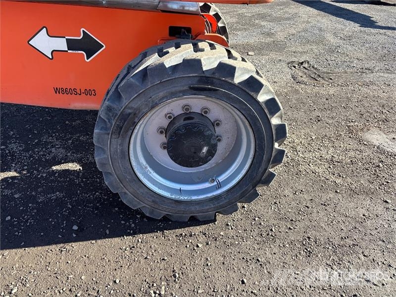 JLG 860SJ 4WD Diesel Telescopic Boom Lift Nacelles télescopiques