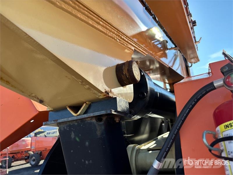 JLG 860SJ 4WD Diesel Telescopic Boom Lift Nacelles télescopiques