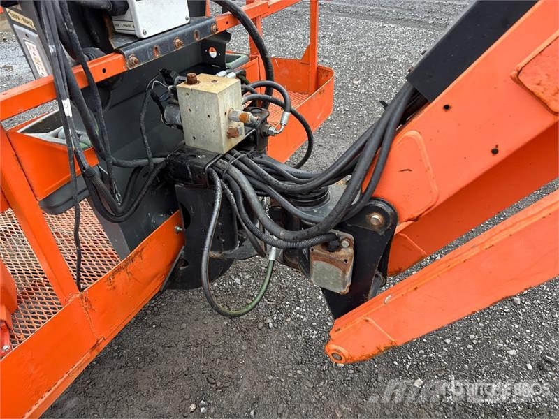 JLG 860SJ 4WD Diesel Telescopic Boom Lift Telescopic boom lifts