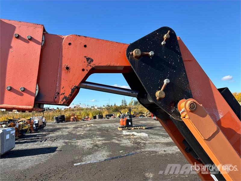 JLG 860SJ 4WD Diesel Telescopic Boom Lift Nacelles télescopiques