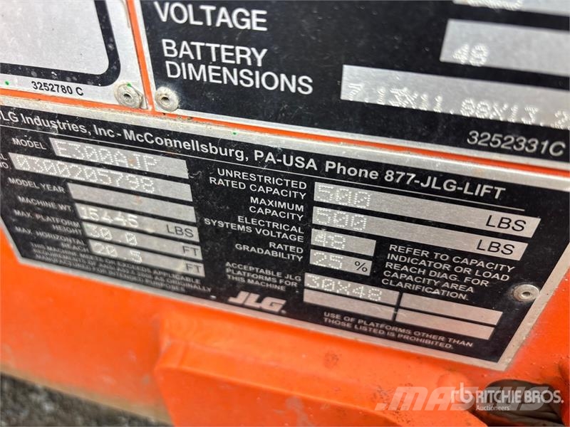 JLG E300 AJP 2WD Electric Articulating Boom Lift Колінчаті підйомники