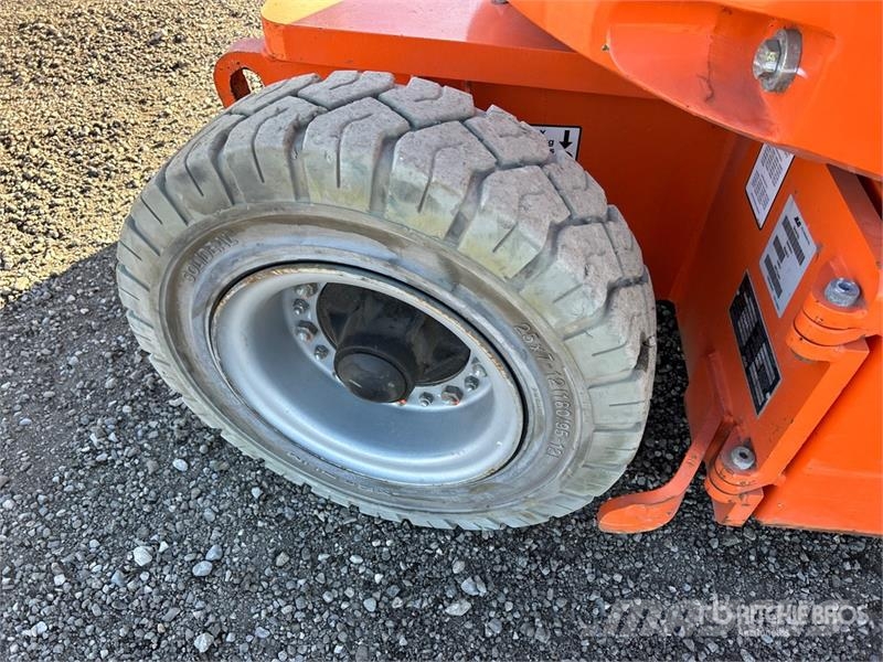 JLG E300AJ 2WD Electric Articulating Boom Lift Plataforma de trabajo articulada
