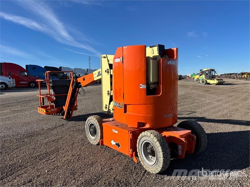 JLG E300AJ 2WD Electric Articulating Boom Lift Plataforma de trabajo articulada