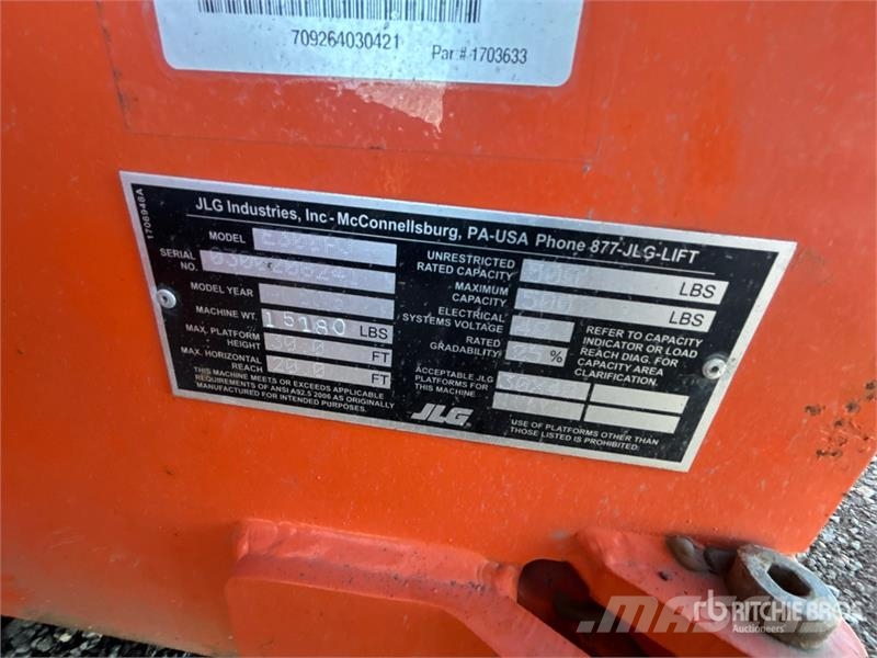JLG E300AJ 2WD Electric Articulating Boom Lift Plataforma de trabajo articulada