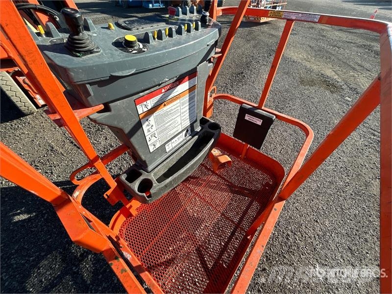 JLG E300AJ 2WD Electric Articulating Boom Lift Plataforma de trabajo articulada