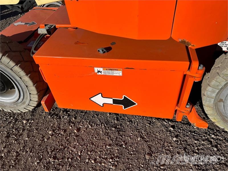 JLG E300AJ 2WD Electric Articulating Boom Lift Plataforma de trabajo articulada