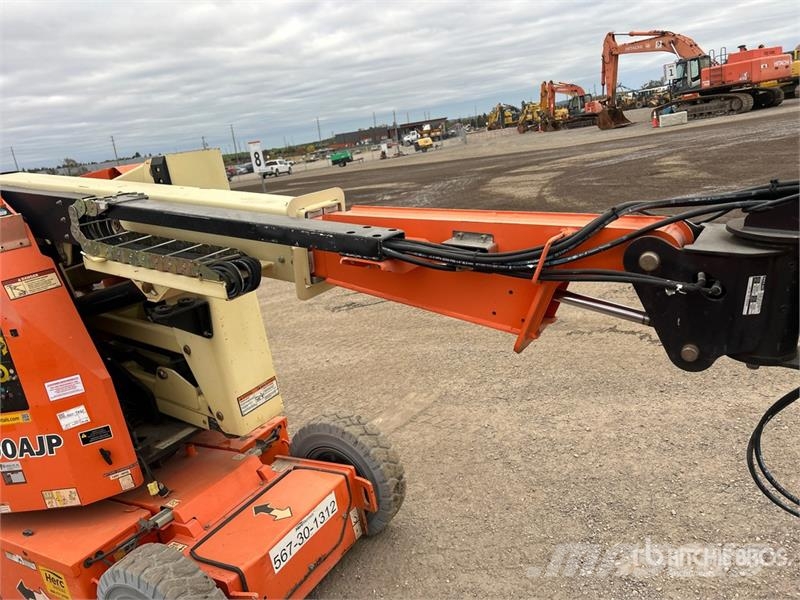 JLG E300AJP Electric Articulating Boom Lift Iseliikuvad poomtõstukid