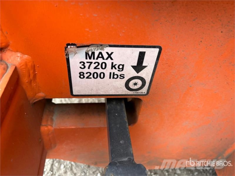 JLG E300AJP Electric Articulating Boom Lift Iseliikuvad poomtõstukid