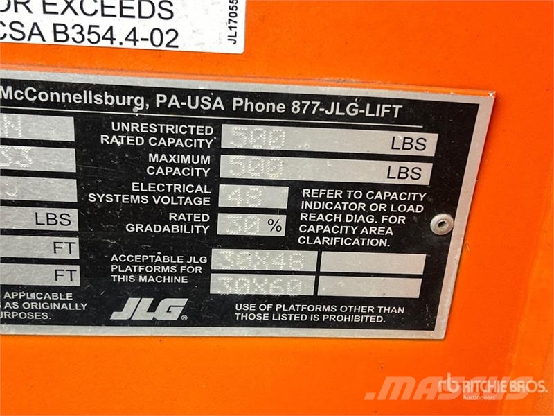 JLG E400A 2WD Electric Articulating Boom Lift Articulated boom lifts