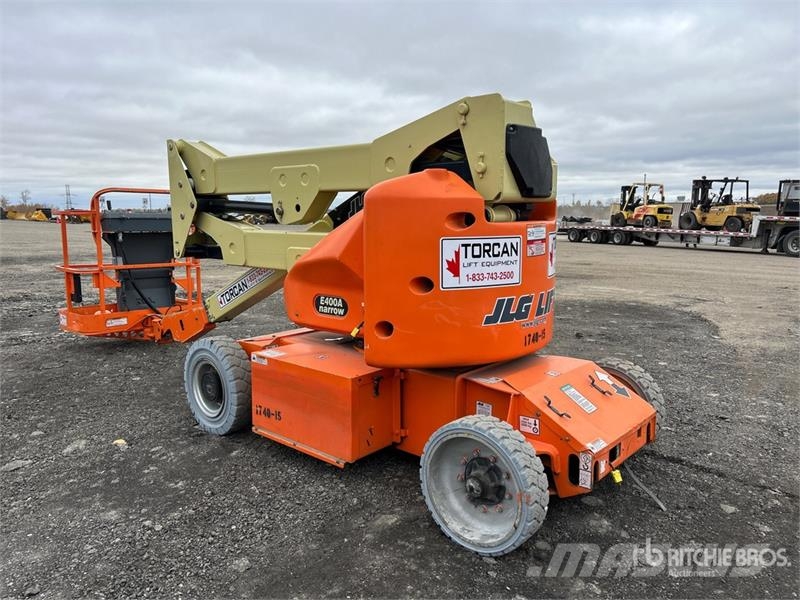 JLG E400AN 2WD Electric Articulating Boom Lift رافعات سلة مفصلية