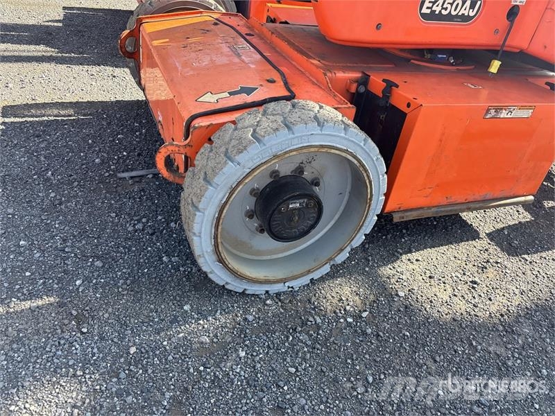 JLG E450AJ 2WD Electric Articulating Boom Lift Plataforma de trabajo articulada