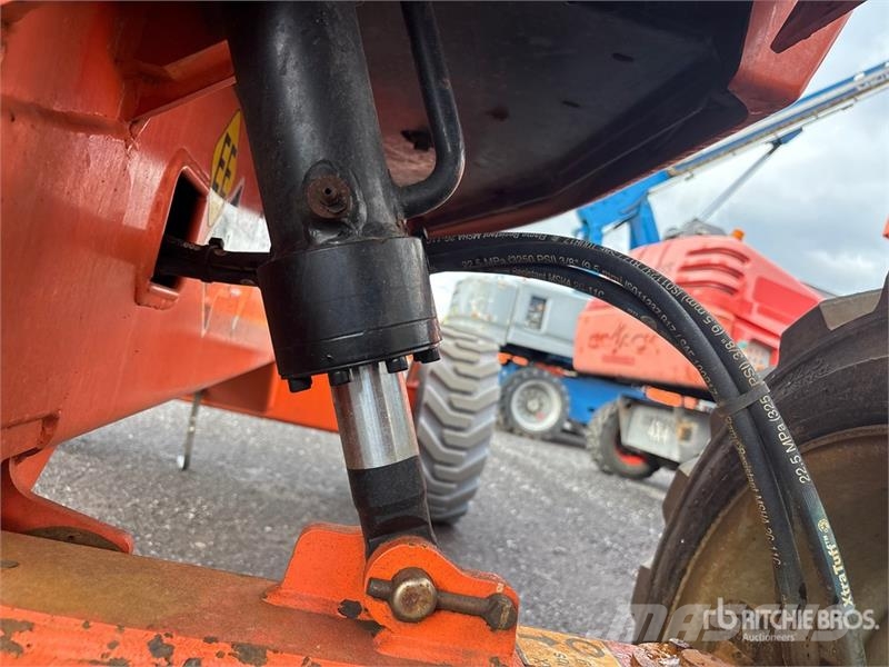 JLG E600JP 4WD Electric Articulating Boom Lift Kĺbové plošiny