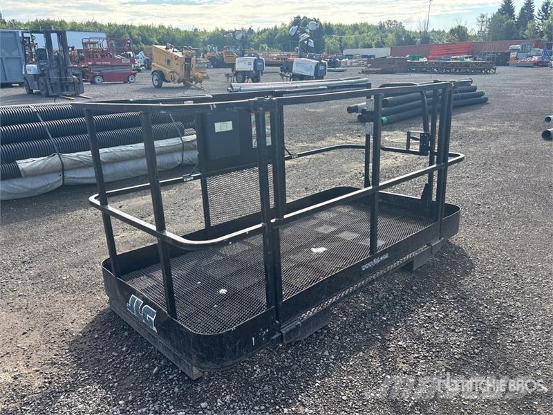 JLG Personnel Basket 客货电梯