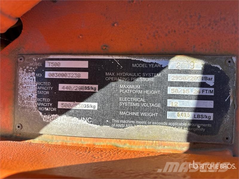 JLG T500 Towable Lift Skylift