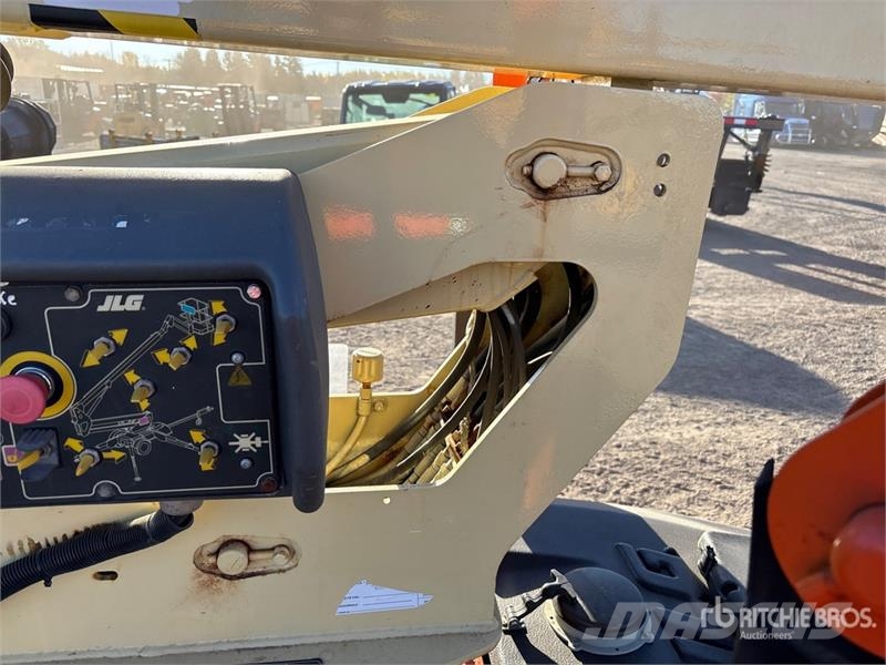 JLG T500J Towable Lift Pacēlājplatformas - piekabes