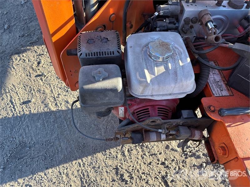 JLG T500J Towable Lift Pacēlājplatformas - piekabes
