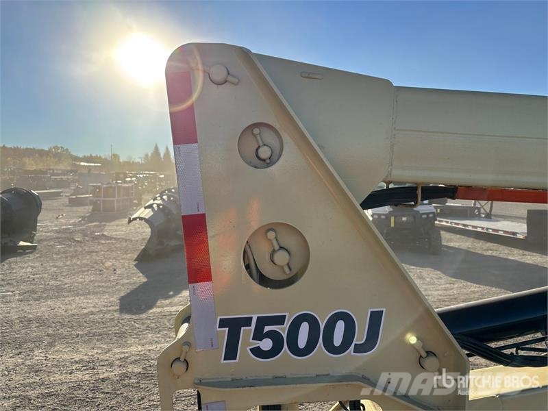 JLG T500J Towable Lift Pacēlājplatformas - piekabes