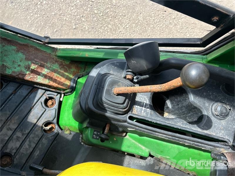 John Deere 1025R Kompakttraktorer