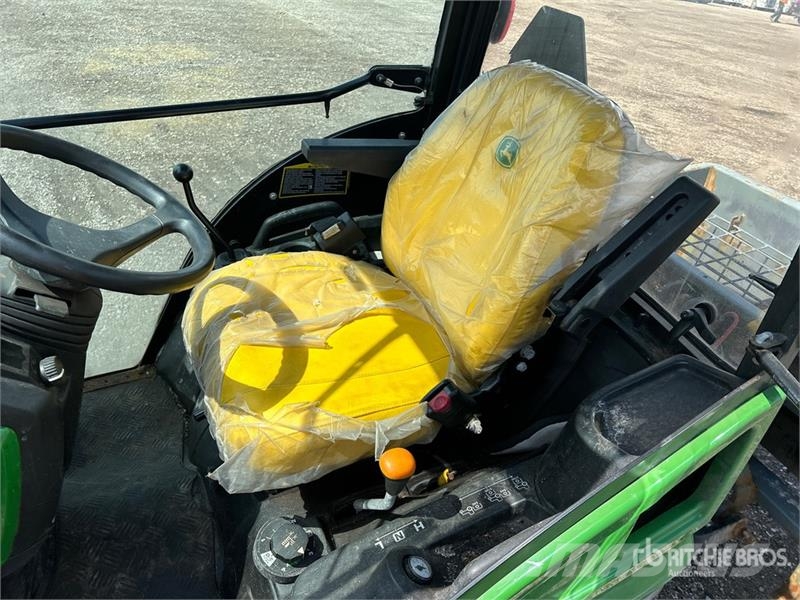 John Deere 1025R Kompakttraktorer