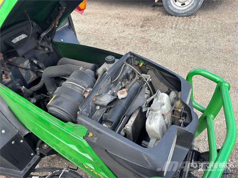 John Deere 1025R Kompakttraktorer