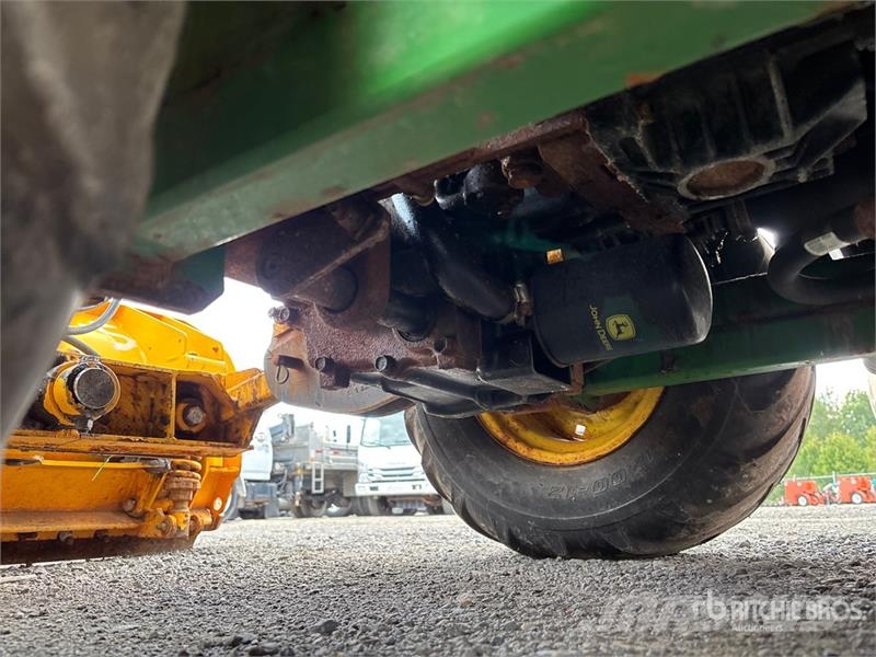 John Deere 1585 Sidewalk Plow Kiti naudoti statybos komponentai