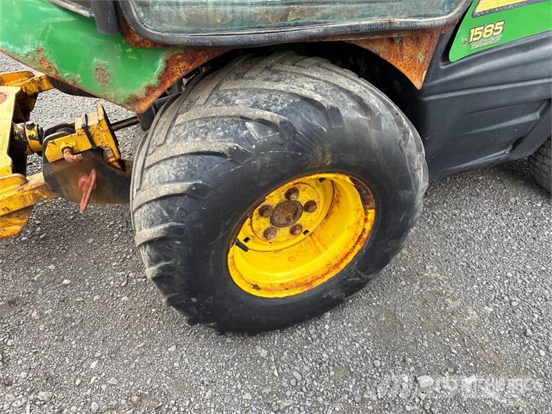 John Deere 1585 Sidewalk Plow Kiti naudoti statybos komponentai