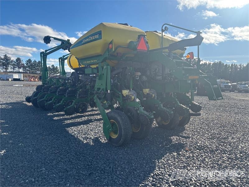 John Deere 1770NT 16 Row Planter Sette- og Plantemaskiner