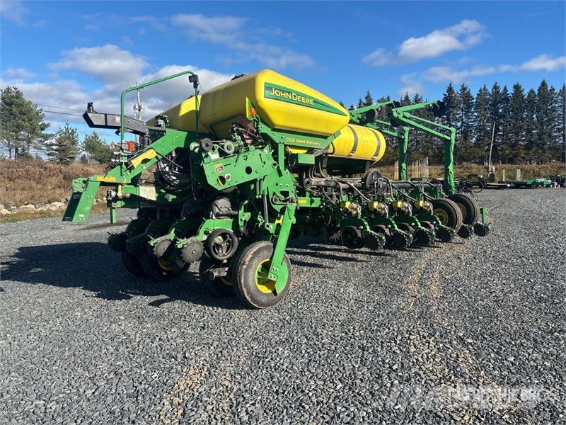 John Deere 1770NT 16 Row Planter Sette- og Plantemaskiner