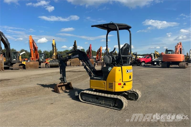 John Deere 17G ミニ油圧ショベル 7t以下（ミニユンボ・ミニディガー）
