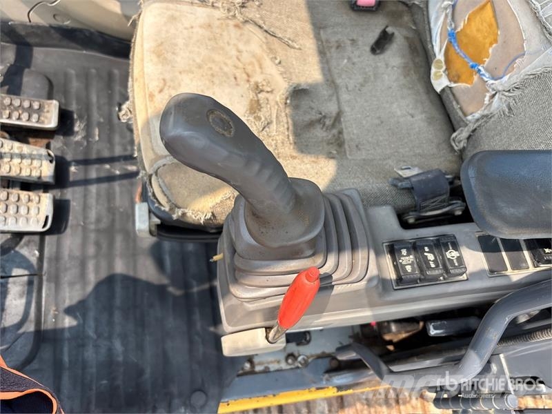 John Deere 200D LC Bageri guseničari