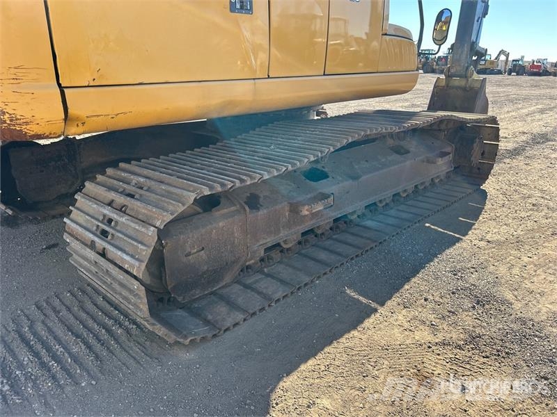 John Deere 210G LC Tracked Excavator Raupenbagger