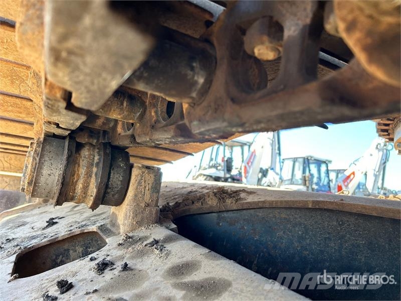 John Deere 210G LC Tracked Excavator Raupenbagger