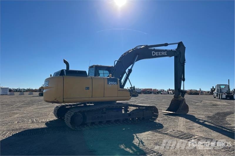 John Deere 210G LC Tracked Excavator Raupenbagger